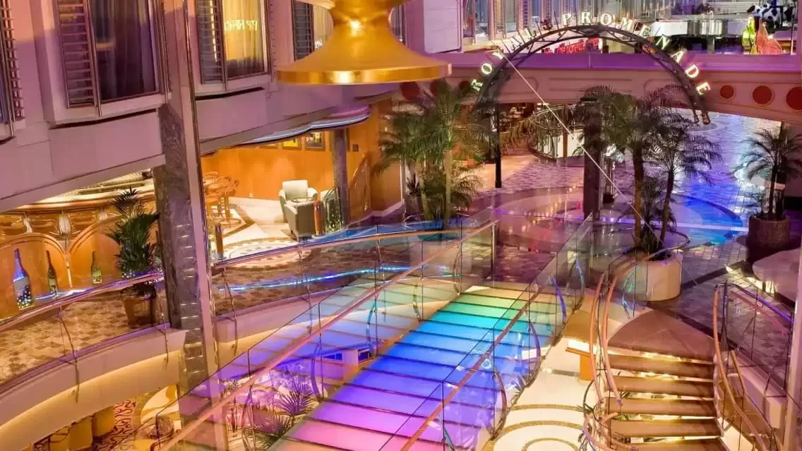 Espaces et activités à bord du Independence of the Seas