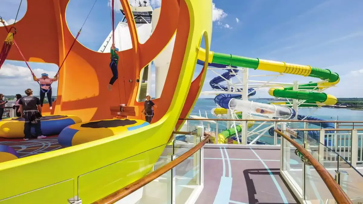 Espaces et activités à bord du Independence of the Seas