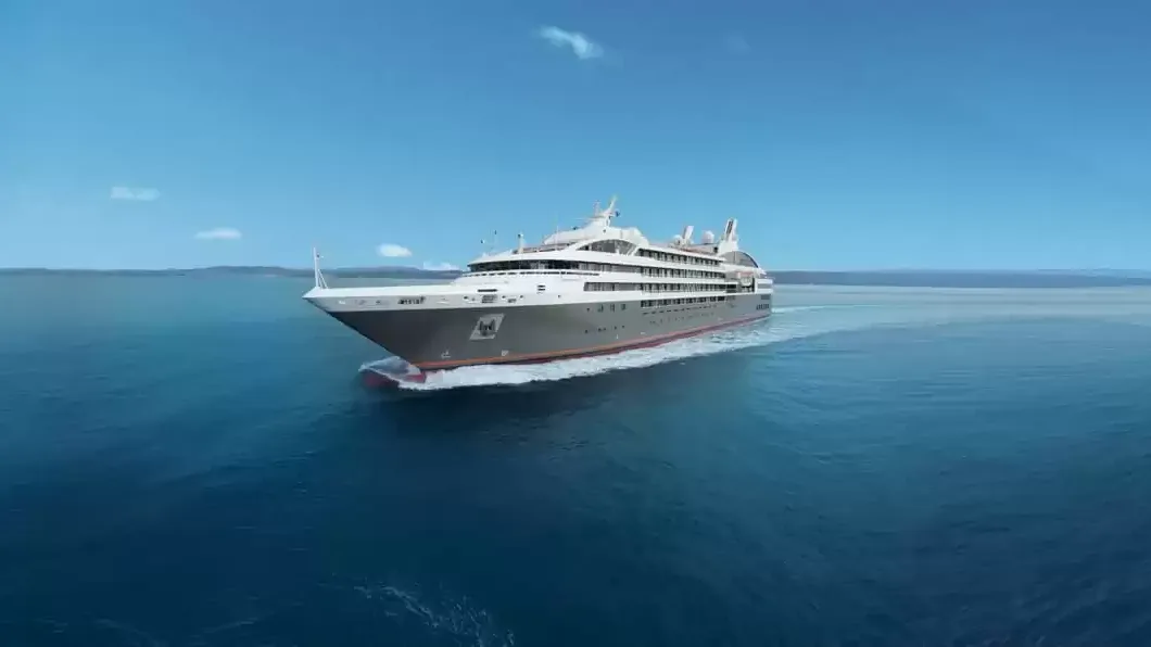 Le L Austral en mer, vu du ciel