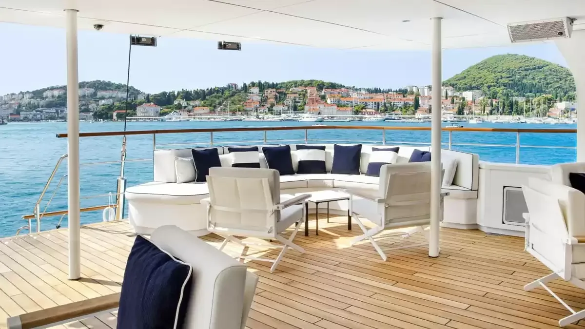 Espaces et activités à bord du Le Ponant