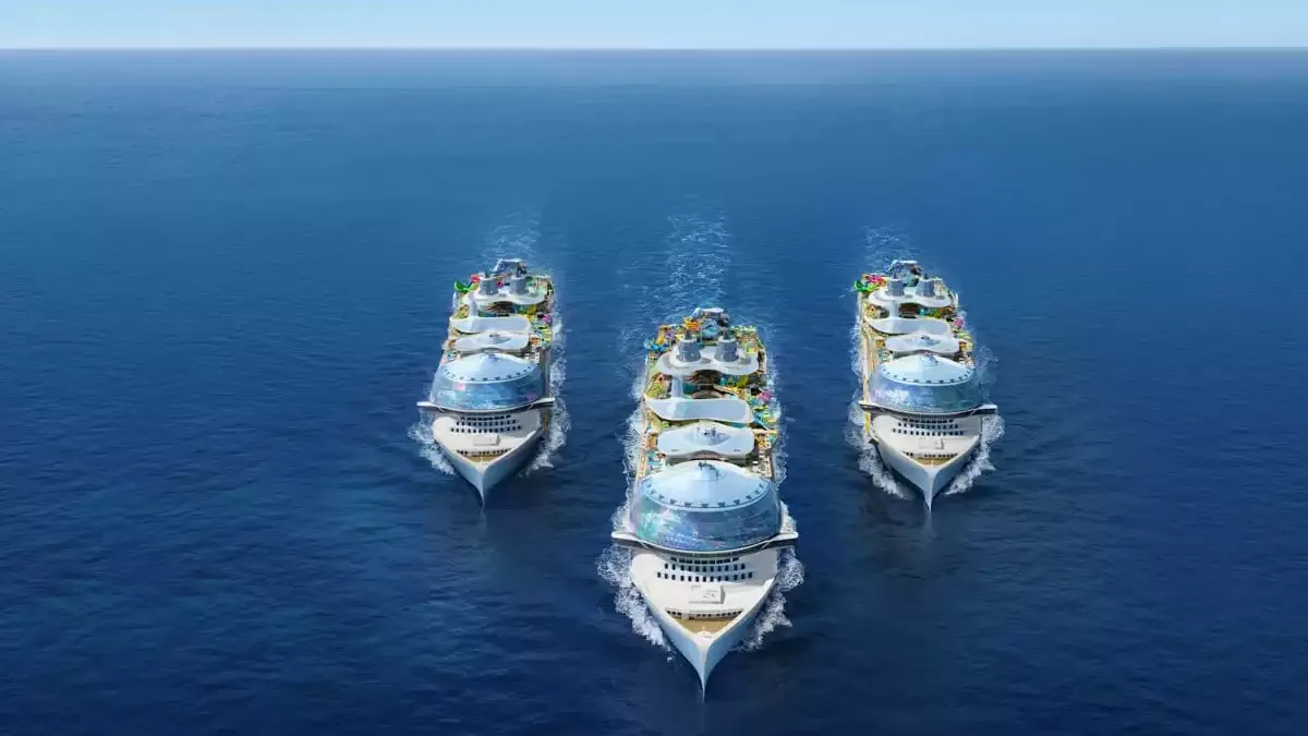 Le Legend Of The Seas en mer, vu du ciel