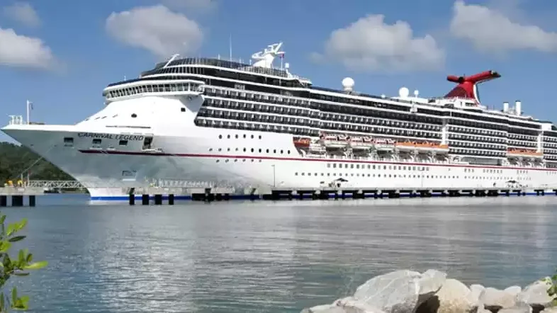 Le Legend en mer, vu du ciel