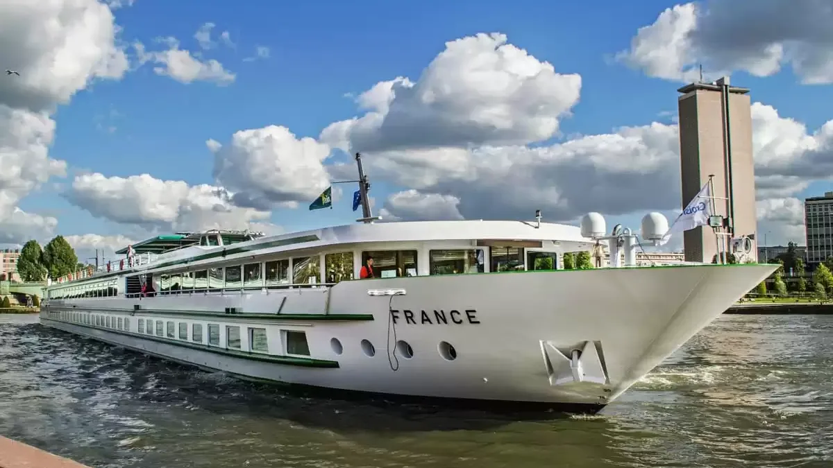 Le MS France en mer, vu du ciel
