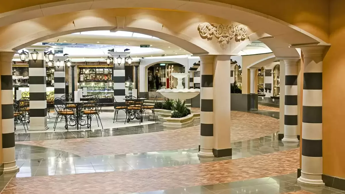 Espaces et activités à bord du MSC Fantasia