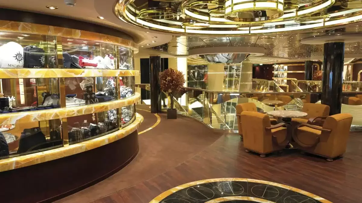 Espaces et activités à bord du MSC Fantasia