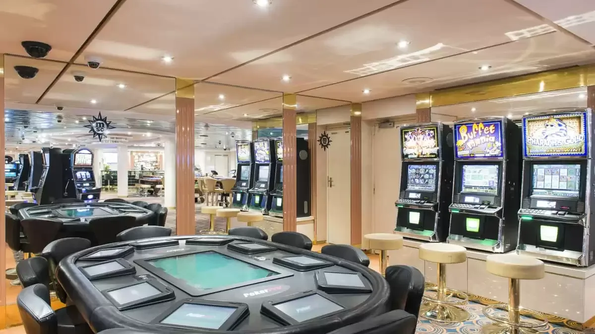 Espaces et activités à bord du MSC Lirica