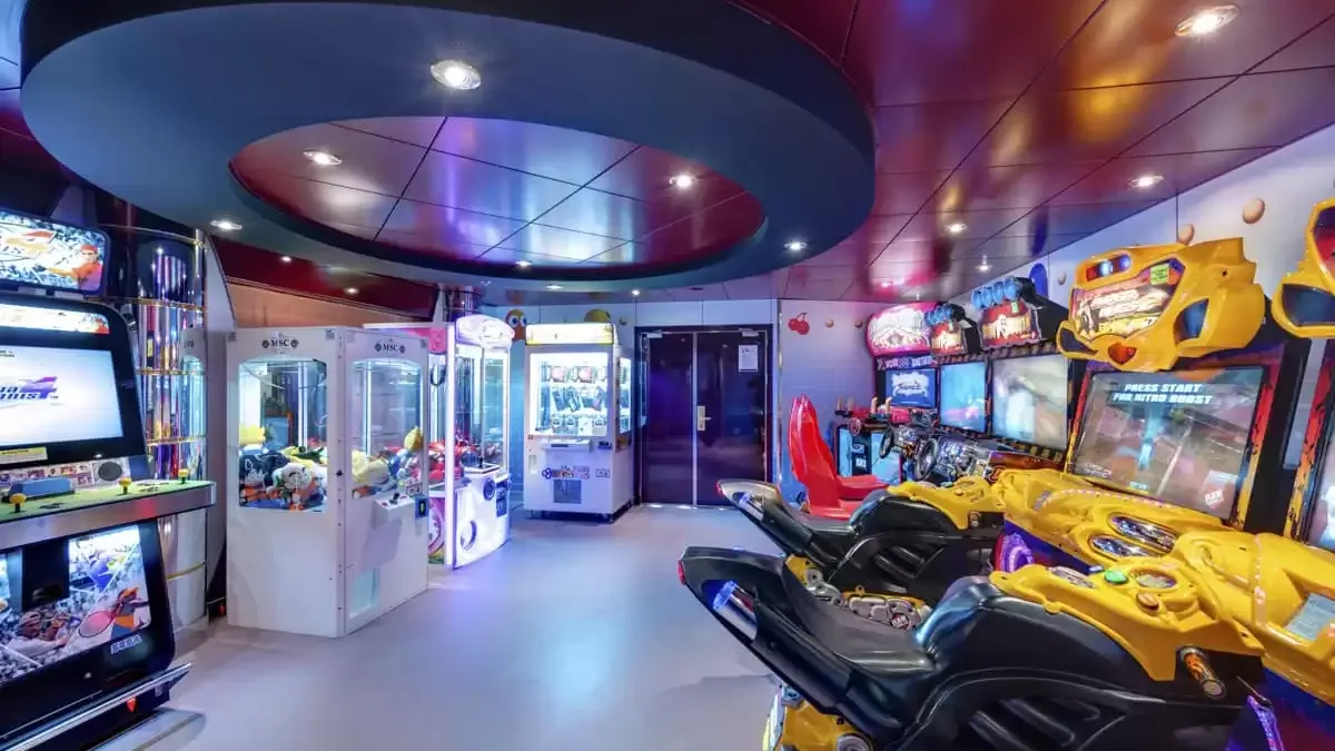 Espaces et activités à bord du MSC Lirica