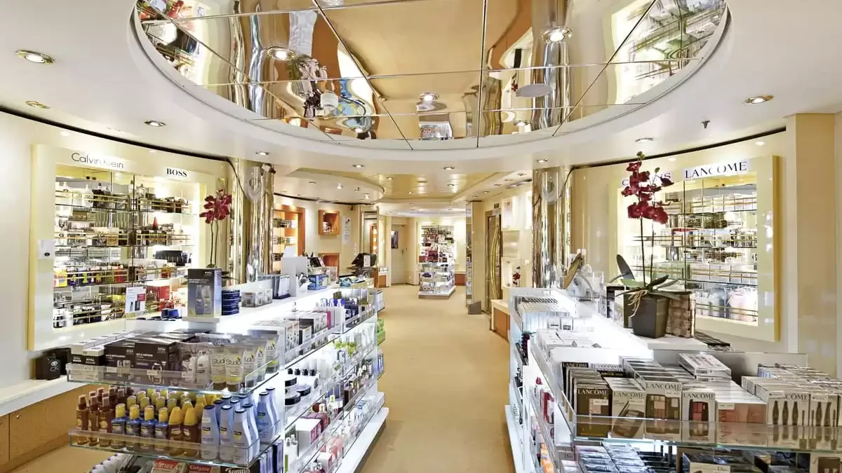 Espaces et activités à bord du MSC Musica