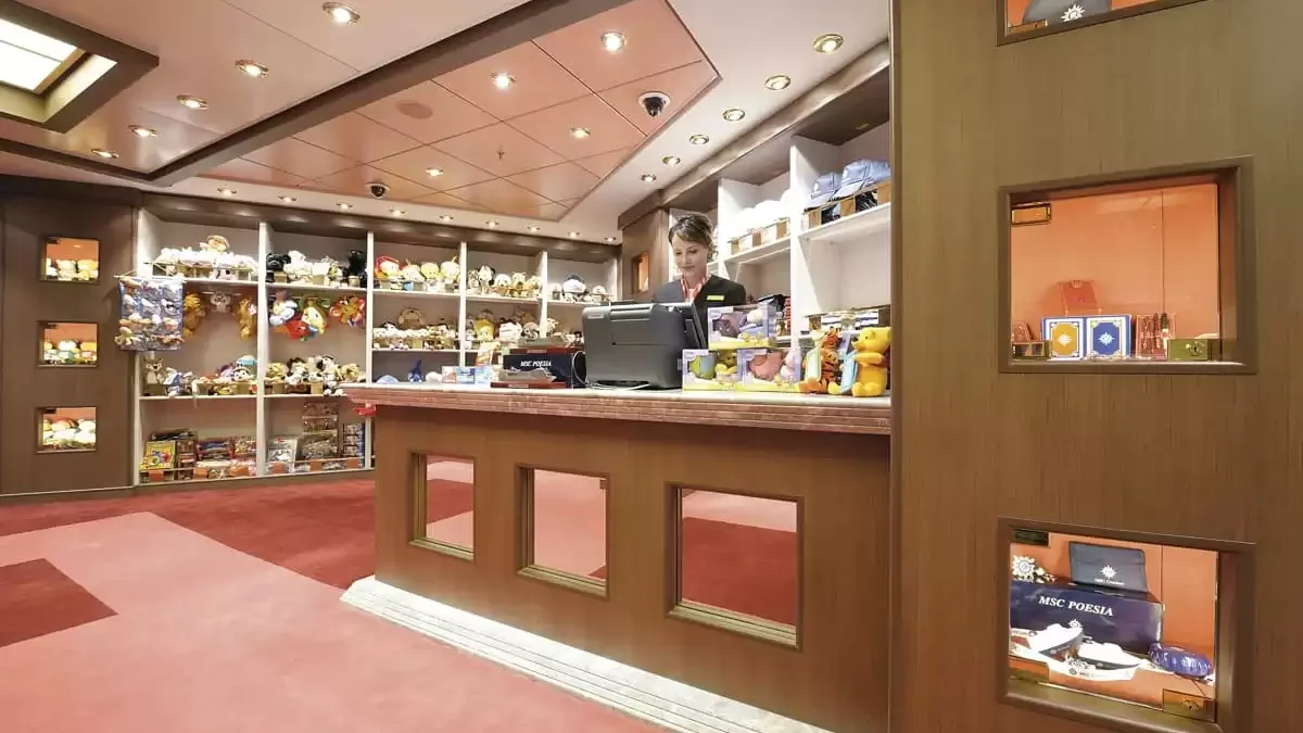 Espaces et activités à bord du MSC Poesia