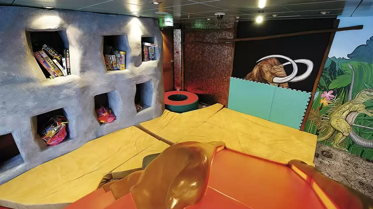 Espaces et activités à bord du MSC Poesia