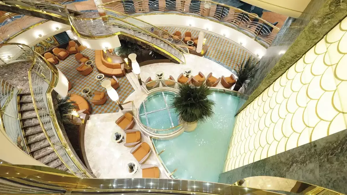 Espaces et activités à bord du MSC Poesia