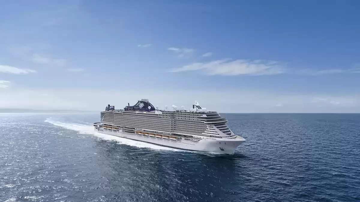 Le MSC Seashore en mer, vu du ciel