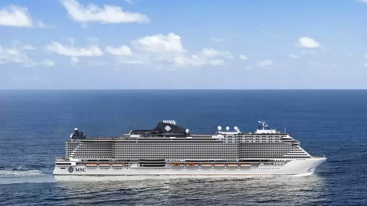 Le MSC Seashore en mer, vu du ciel