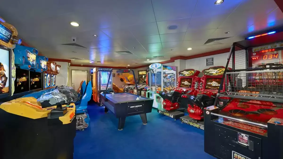 Espaces et activités à bord du Norwegian Gem