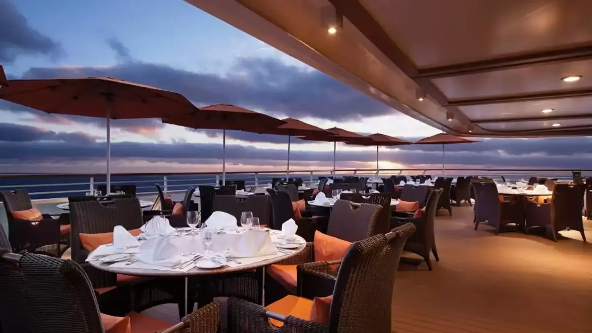 Espaces et activités à bord du Oceania Allura