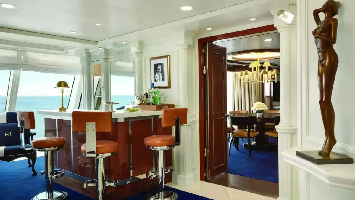 Une cabine à bord du Oceania Marina