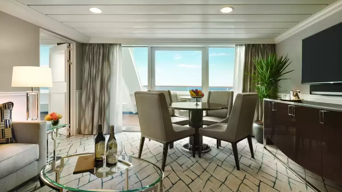Une cabine à bord du Oceania Nautica