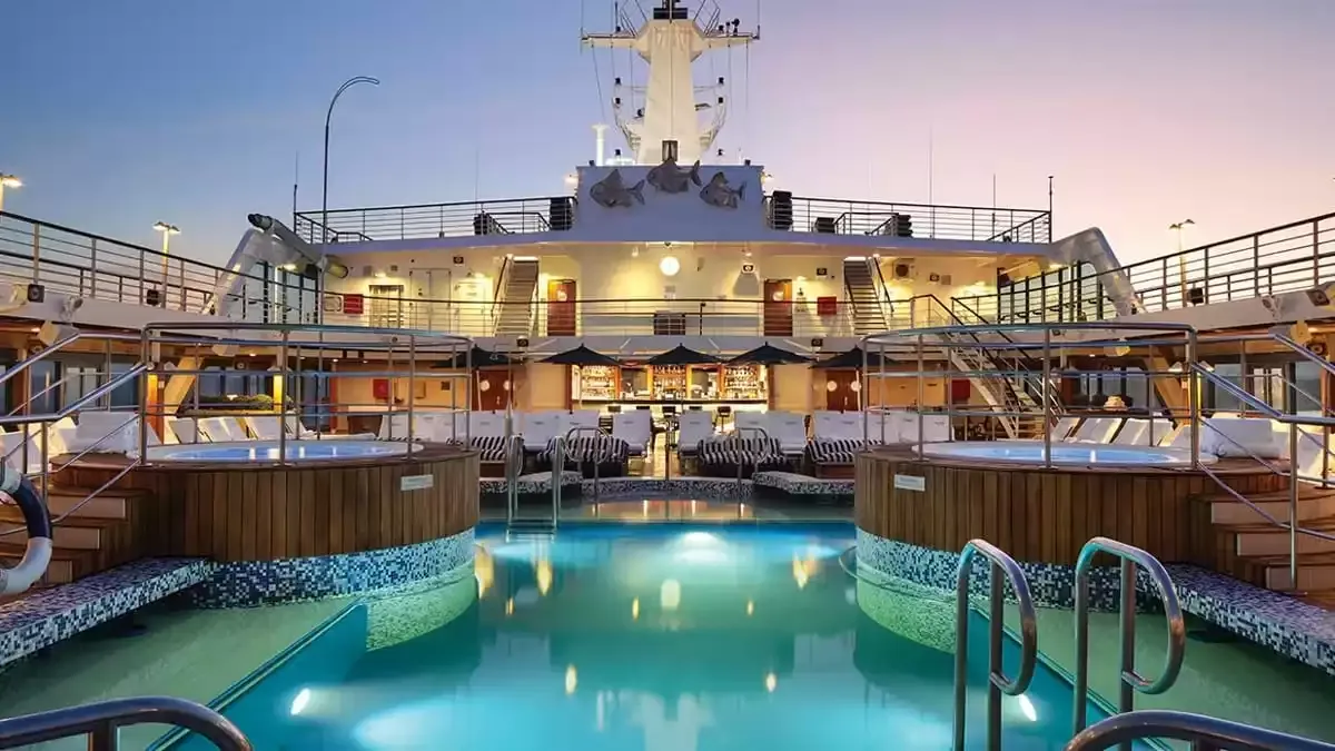 Espaces et activités à bord du Oceania Sirena