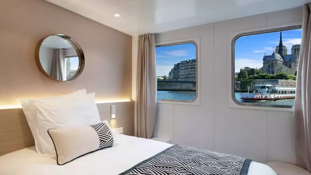 Une cabine à bord du Renoir