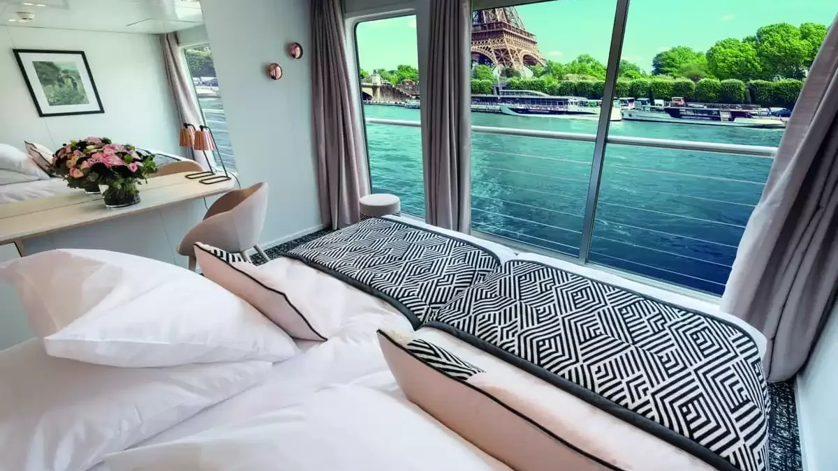 Une cabine à bord du Renoir