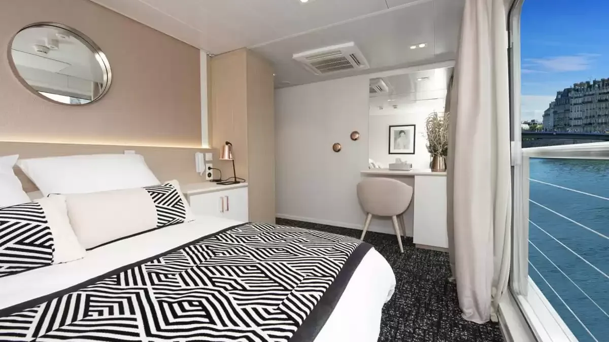 Une cabine à bord du Renoir