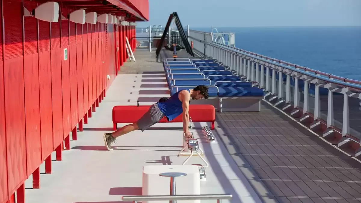 Espaces et activités à bord du Resilient Lady