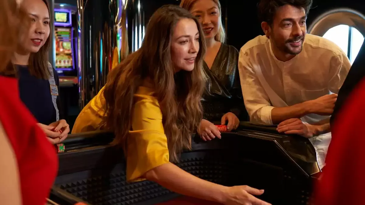 Espaces et activités à bord du Resilient Lady