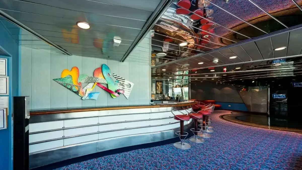 Espaces et activités à bord du Rhapsody of the Seas