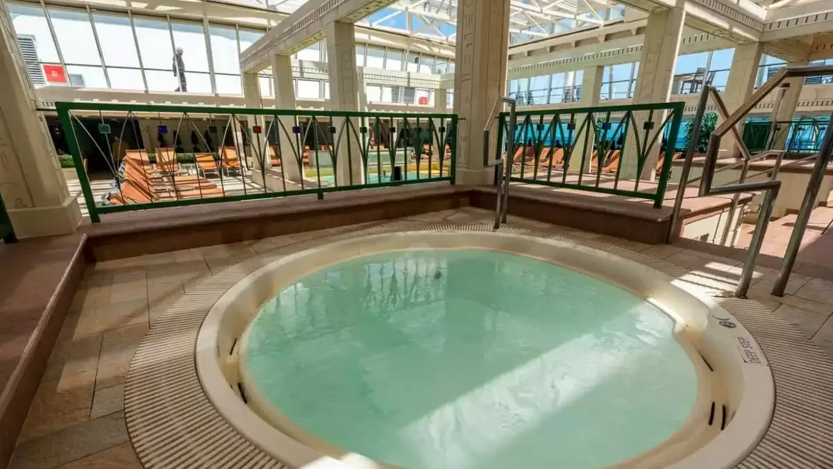Espaces et activités à bord du Rhapsody of the Seas