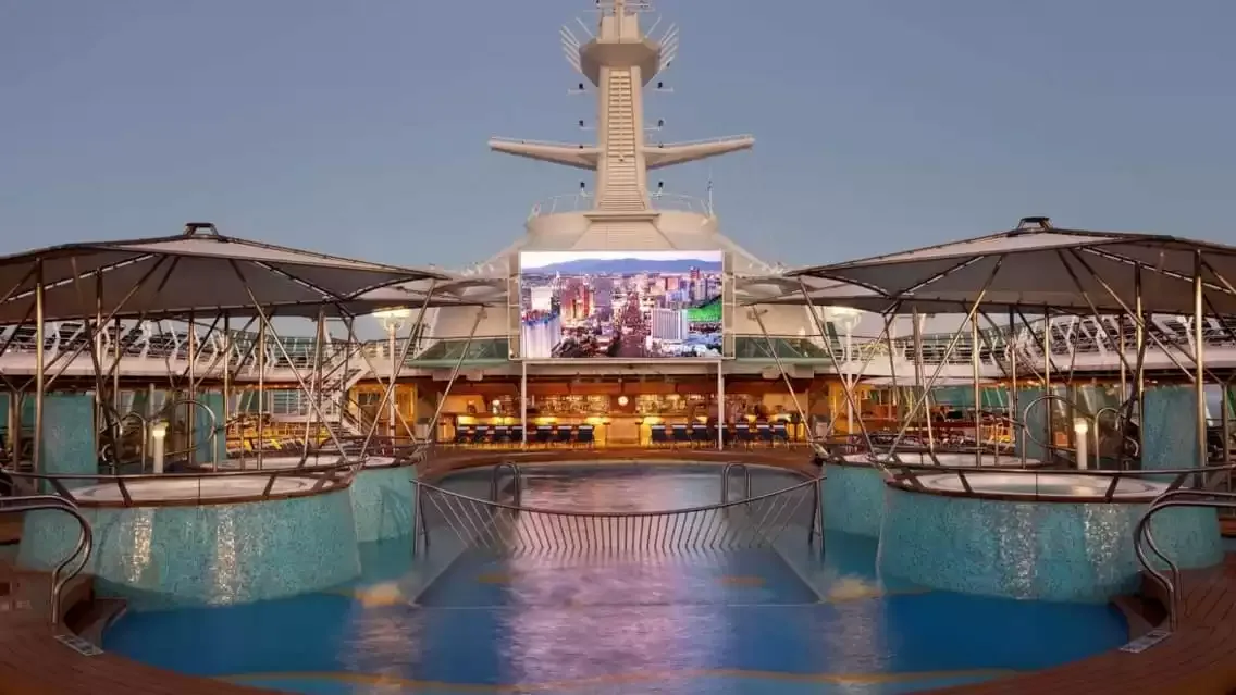 Espaces et activités à bord du Rhapsody of the Seas