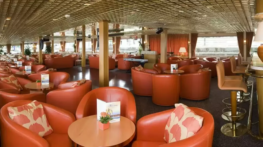 Espaces et activités à bord du Rhone Princess