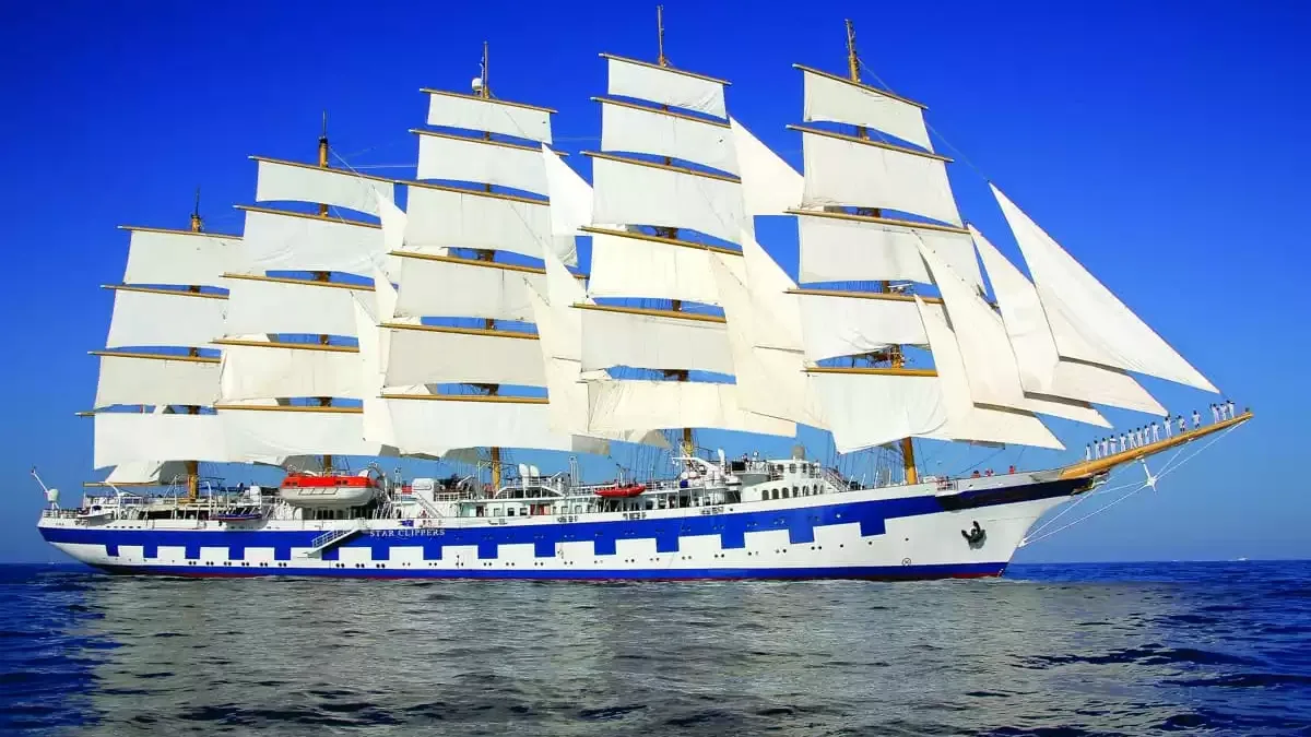 Le Royal Clipper en mer, vu du ciel