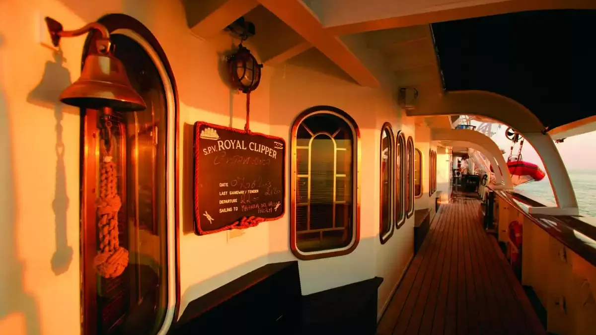 Espaces et activités à bord du Royal Clipper