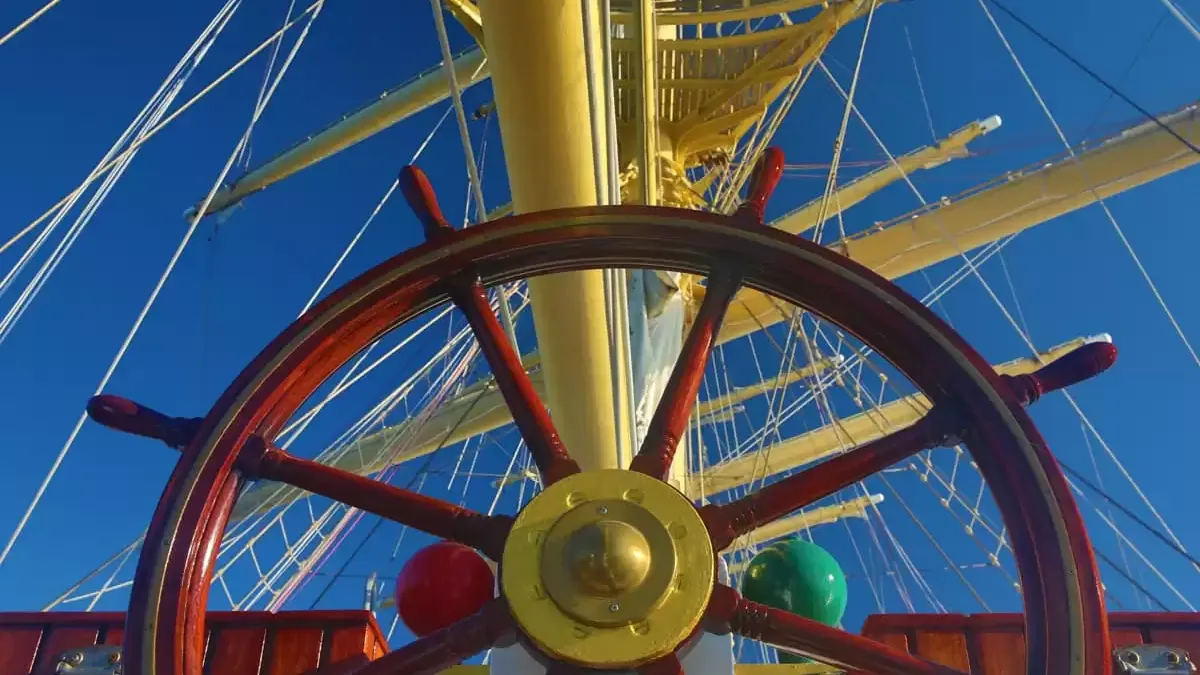 Espaces et activités à bord du Royal Clipper