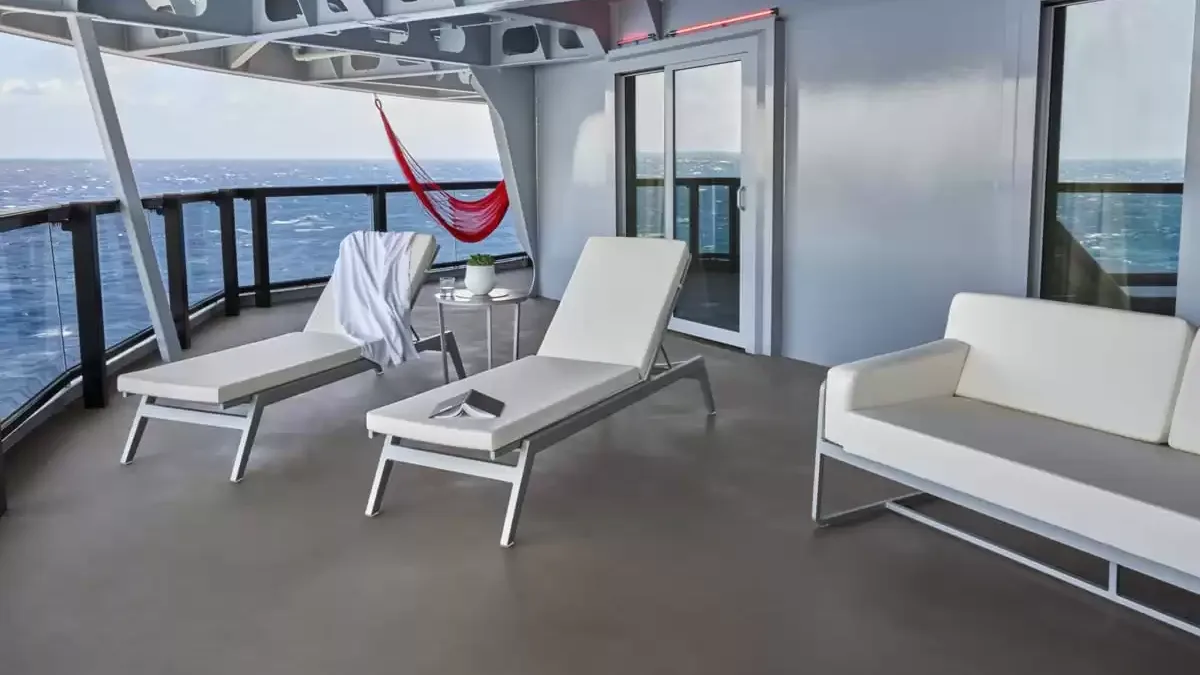 Une cabine à bord du Scarlet Lady