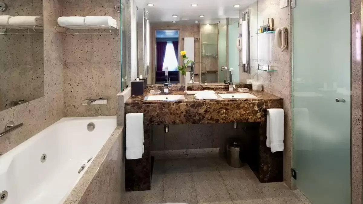 Une cabine à bord du Seabourn Quest