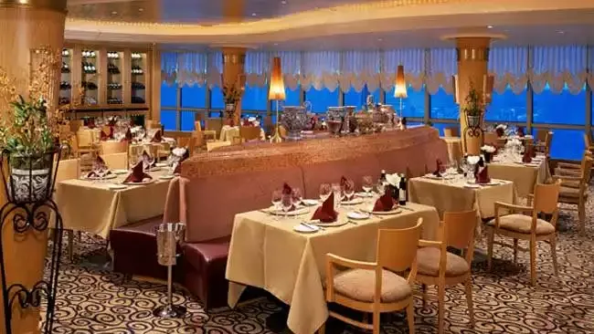 Espaces et activités à bord du Serenade of the Seas