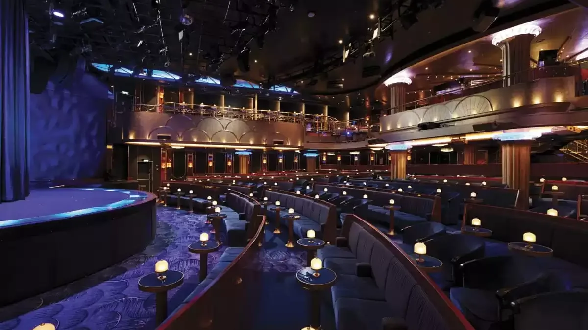 Espaces et activités à bord du Seven Seas Explorer