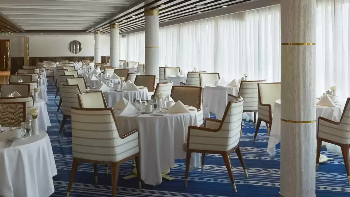 Espaces et activités à bord du Seven Seas Explorer