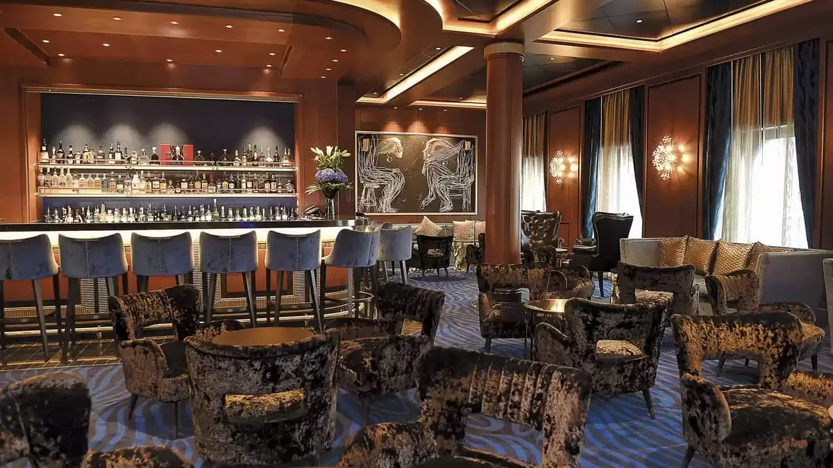 Espaces et activités à bord du Seven Seas Explorer