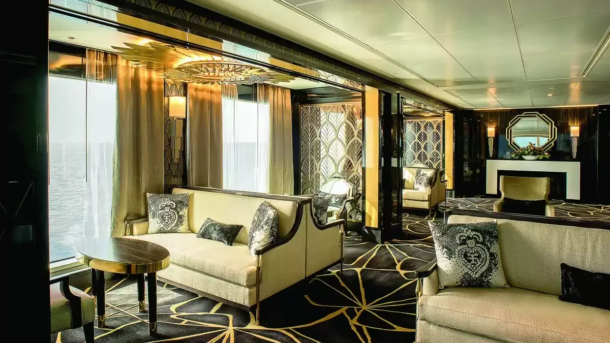Espaces et activités à bord du Seven Seas Explorer