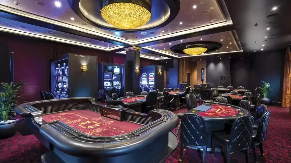 Espaces et activités à bord du Seven Seas Explorer