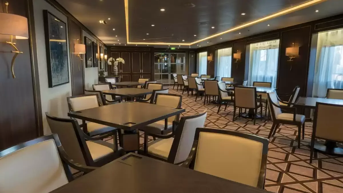 Espaces et activités à bord du Seven Seas Mariner