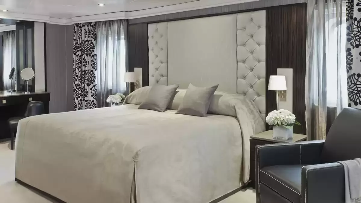 Une cabine à bord du Seven Seas Navigator