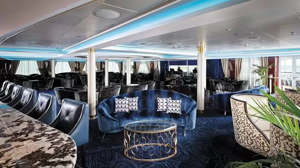Espaces et activités à bord du Seven Seas Navigator