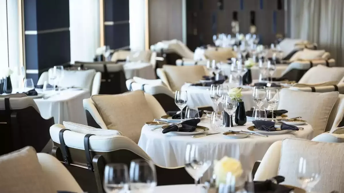 Espaces et activités à bord du Seven Seas Navigator