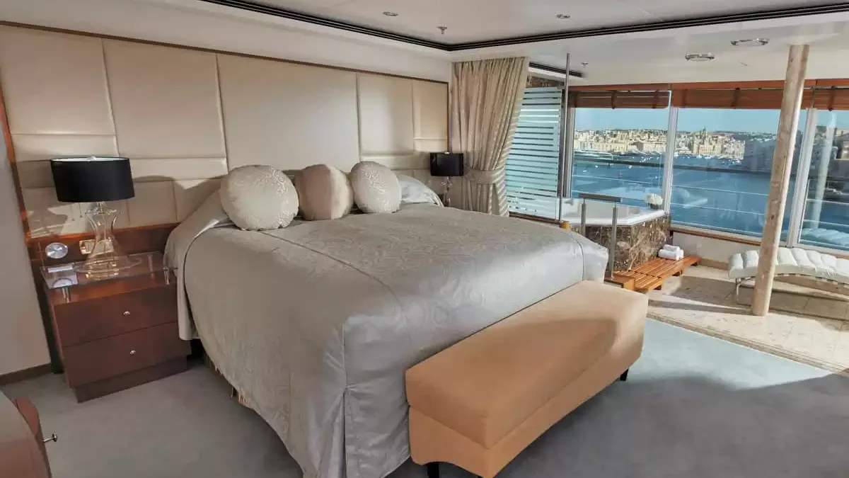 Une cabine à bord du Seven Seas Voyager