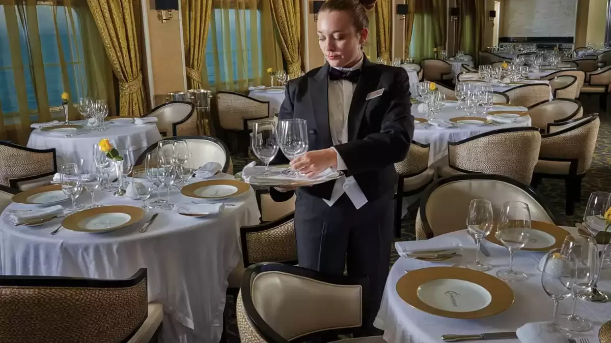 Espaces et activités à bord du Seven Seas Voyager