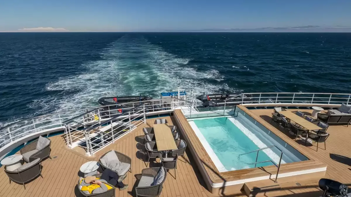 Espaces et activités à bord du SH Minerva