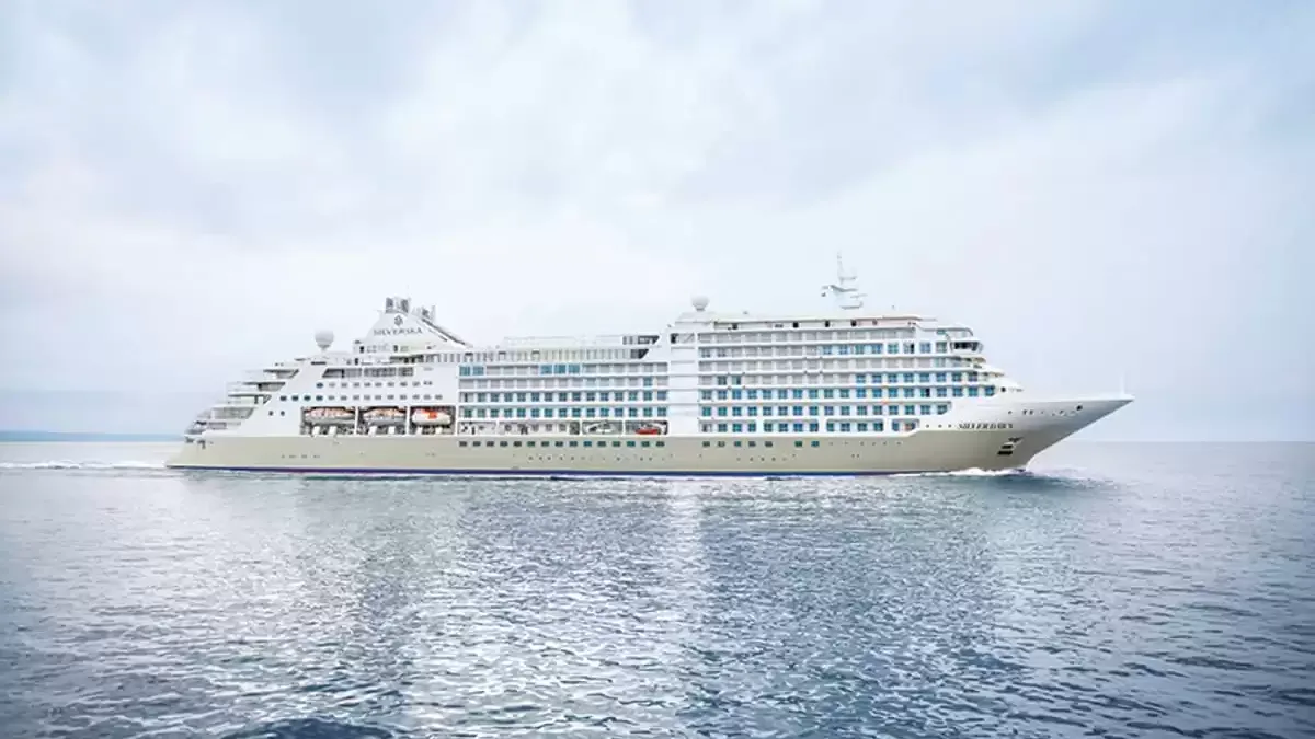 Le Silver Dawn en mer, vu du ciel